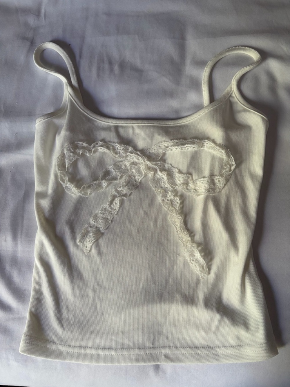 Women’s lace crop cami top
